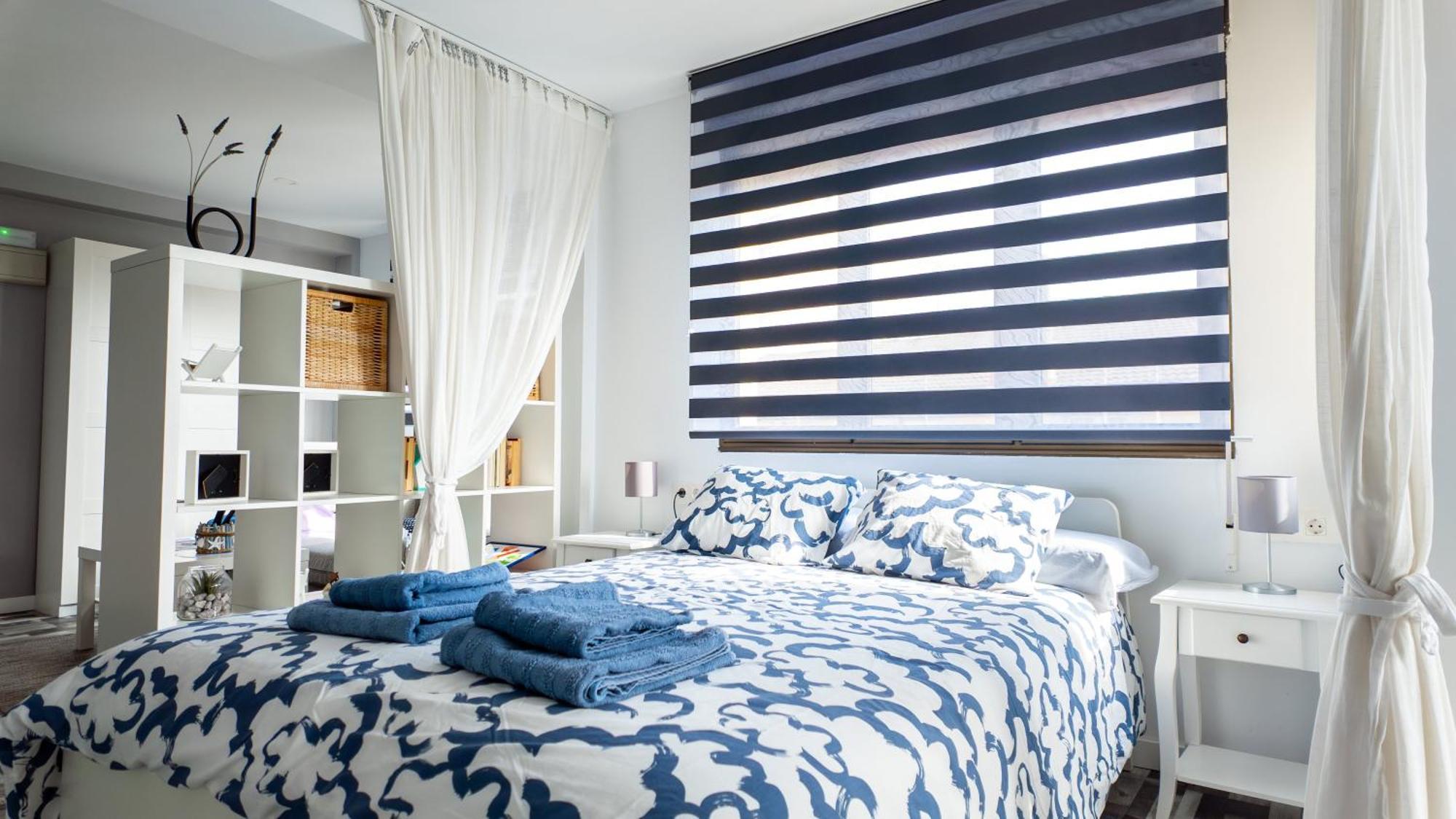 Loft En Gijon - Cimavilla Con Vistas Al Cerro Exterior photo